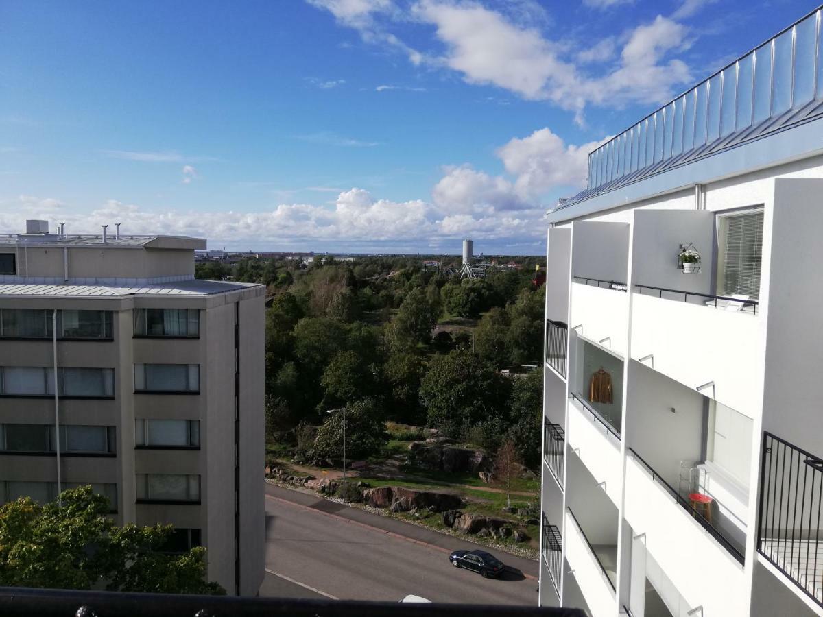 Fantastic Apartment In Hip Area Of Kallio Helsinki Exterior photo
